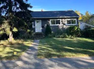 8619 77th St NW #1A, Edmonton, AB T6C 2L9