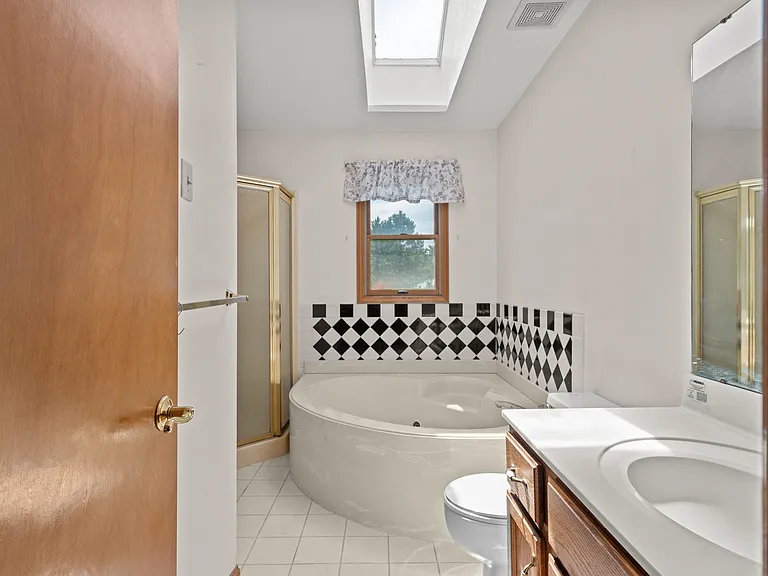 1450 Rusnak Trl — Photo 44