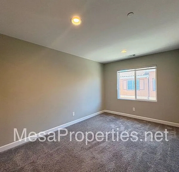 16408 Valencia Ave #311 — Photo 60