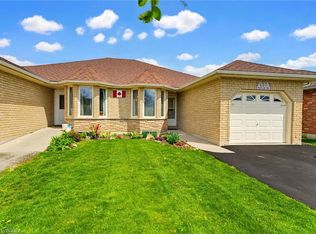 157 Whitlaw Way, Brant, ON N3L 4C9