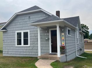 319 Section St, Norway, MI 49870