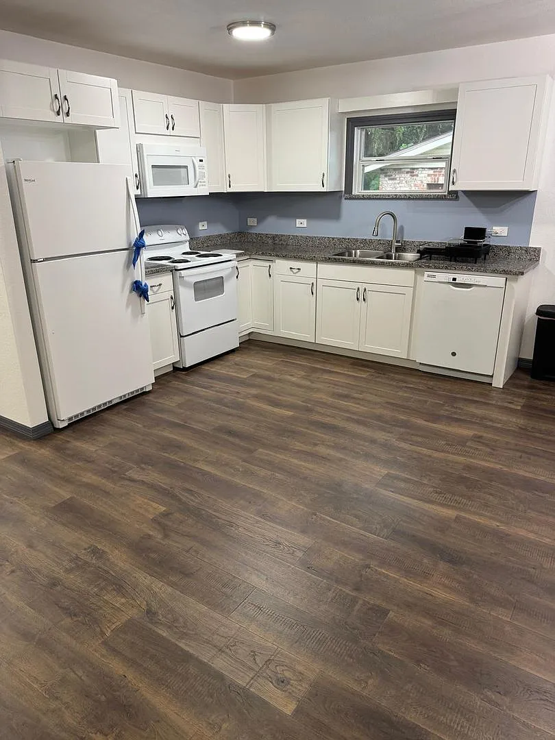 3 bed 2 bath Home for Rent in Winter Haven — Photo 4
