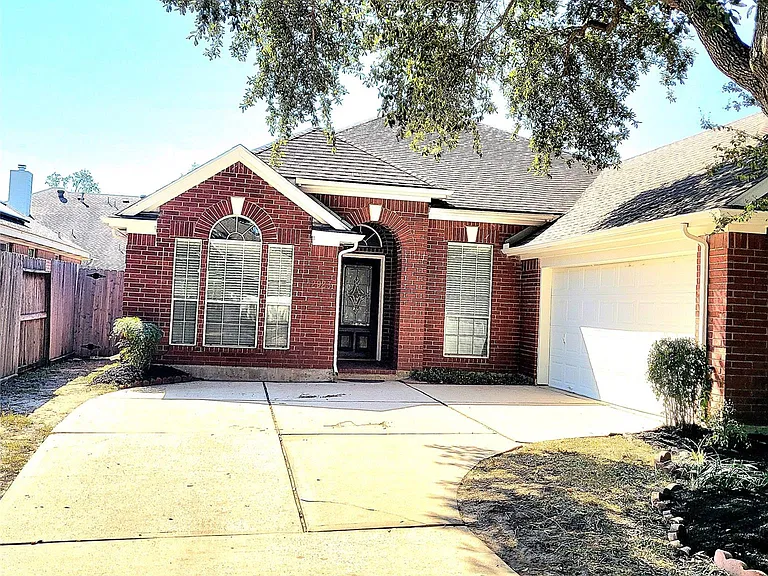 12923 Dove Point Ln — Photo 2