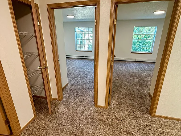 Ashwood Birchwood Apartments — Photo 17