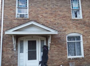 402 Main St, Mount Hope, WV 25880