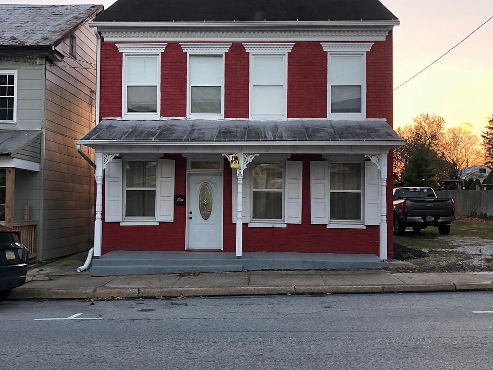 1st image of 86 N Main St
