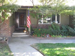 912 Crestwood Dr, Modesto, CA 95350