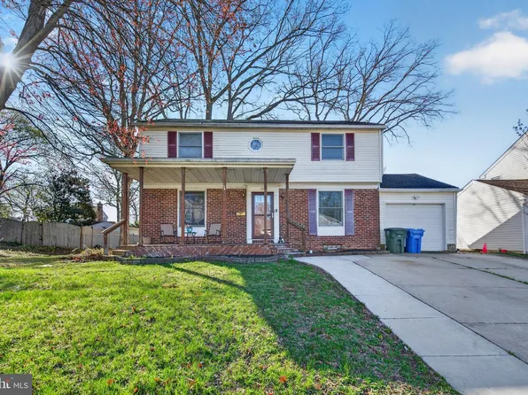 106 Lakeside Dr, Glassboro, NJ 08028