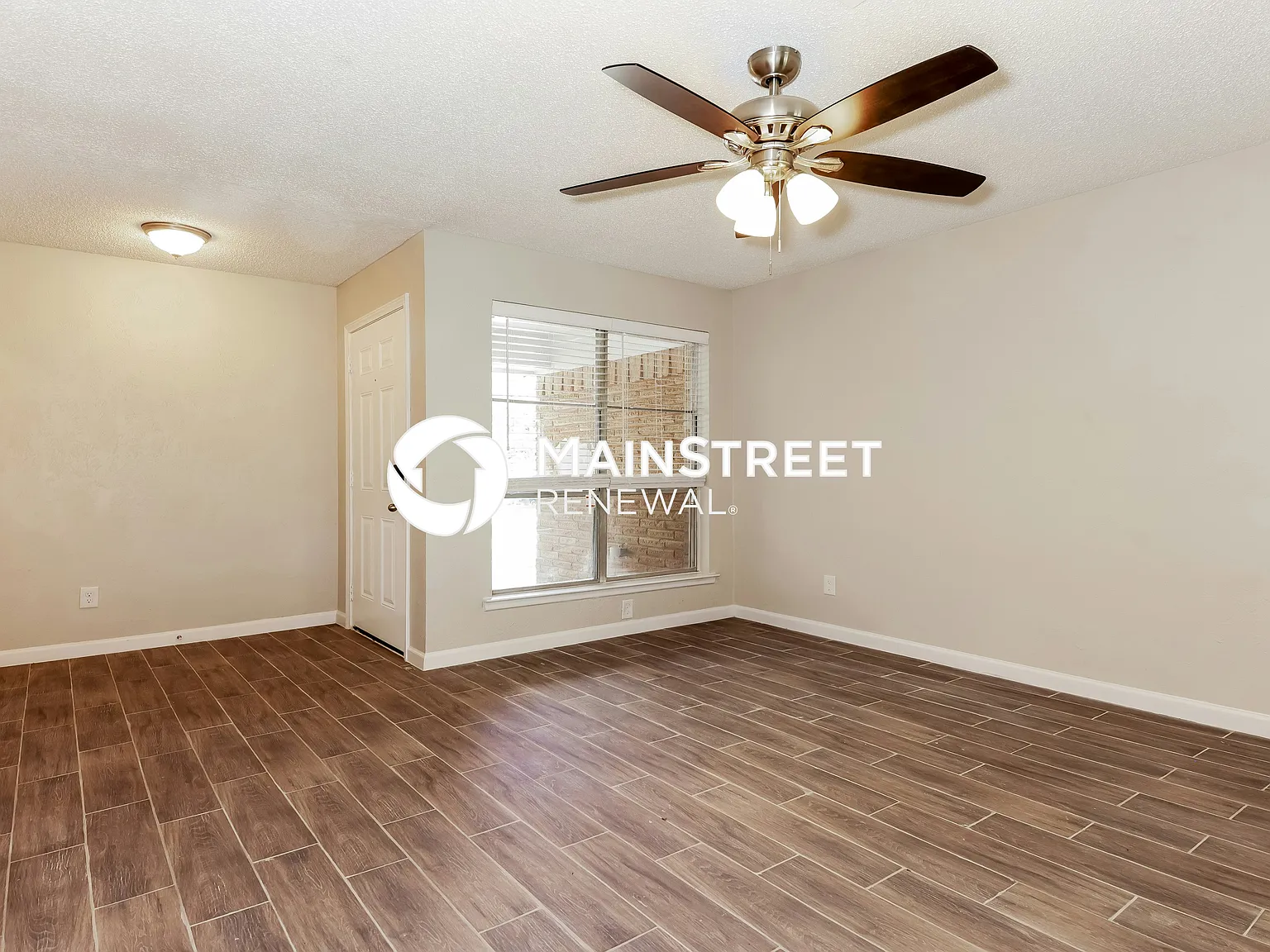 414 Crusader Dr — Photo 3