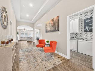 9202 Holloway Cliff Ln, Cypress, TX 77433