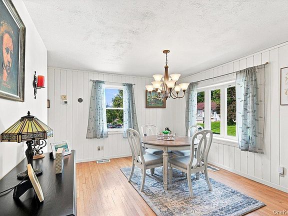 4th image of 34 Fairfax Road