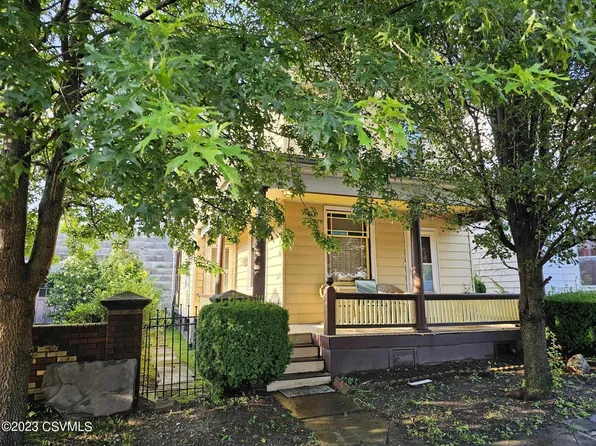 627 E Chestnut St, Shamokin, PA 17872
