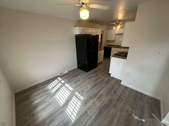 5th image of 4638 Swadley St