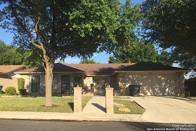 1st image of 13926 Boulder Oaks