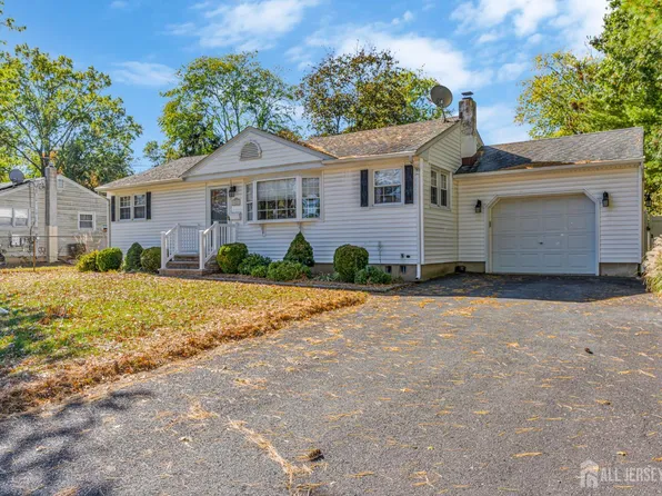 440 Webster Ave, Piscataway, NJ 08854