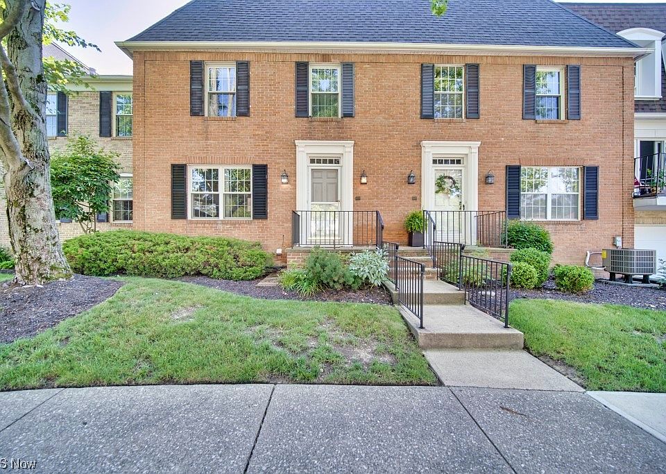1st image of 2000 King James Pkwy APT 127
