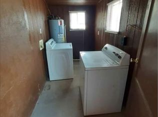 717 S Locust St, Pecos, TX 79772