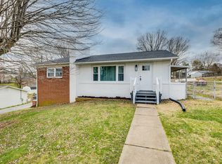 235 Robin Cir, Bristol, VA 24202