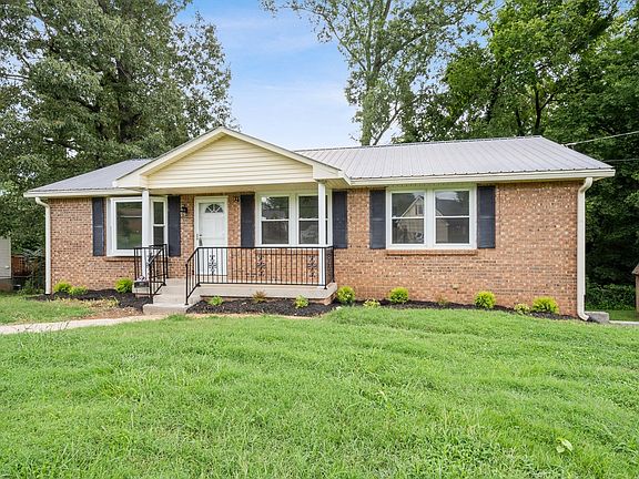 3rd image of 397 Lillie Belle Ln