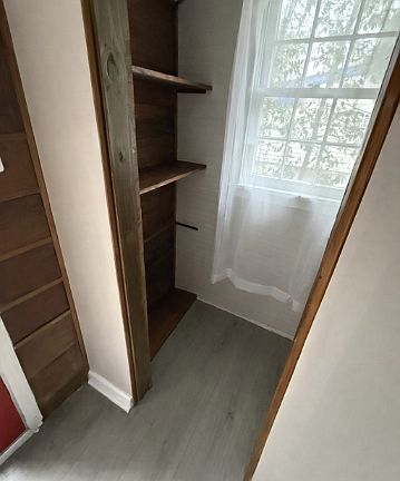 3rd image of 391 Madison St