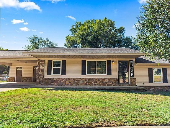 4th image of 103 Longleaf Ct