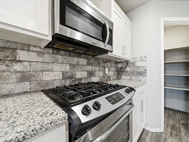 13672 S Kenosha Ave E — Photo 13