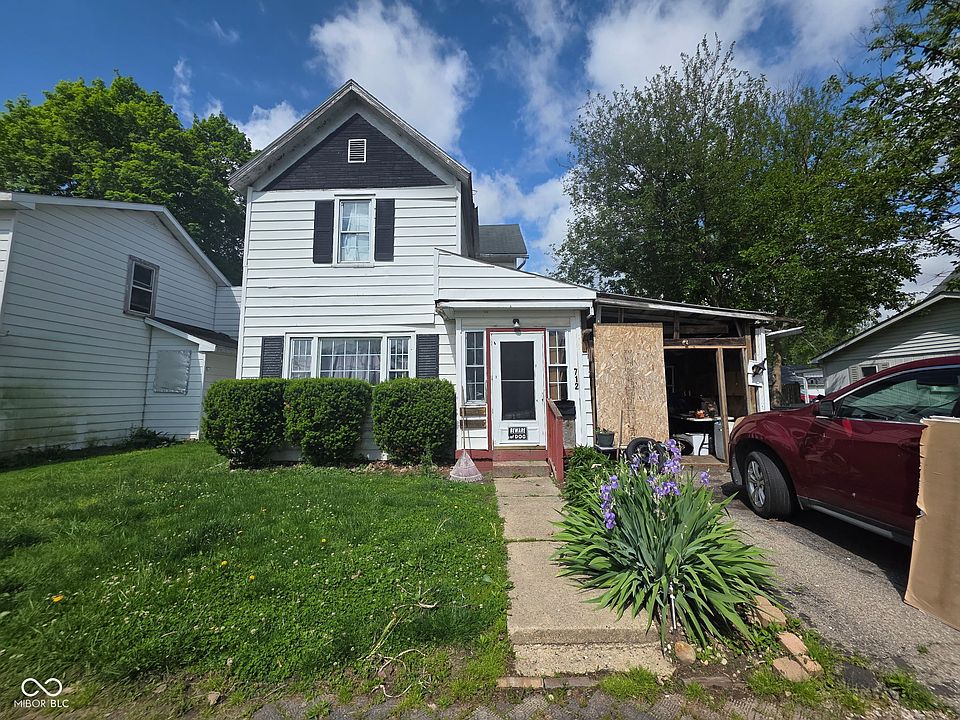 1st image of 712 S Clinton St