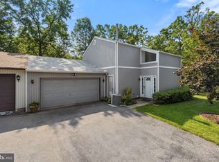 7724 Laytonia Dr, Gaithersburg, MD 20877