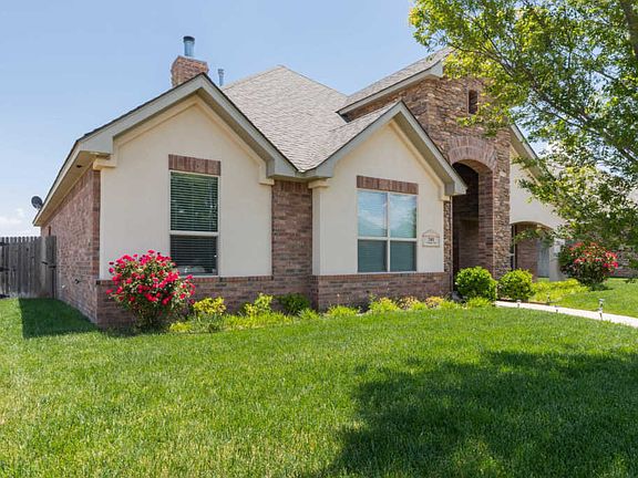 3rd image of 7401 Topeka Dr