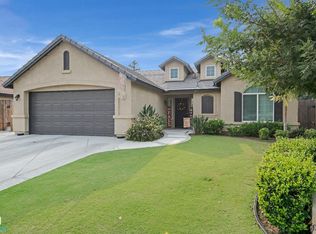 3807 Cornerstone Way, Bakersfield, CA 93311