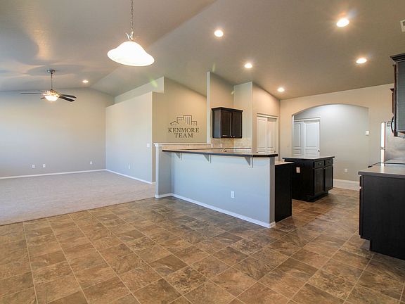 3rd image of 5988 Beechwood St