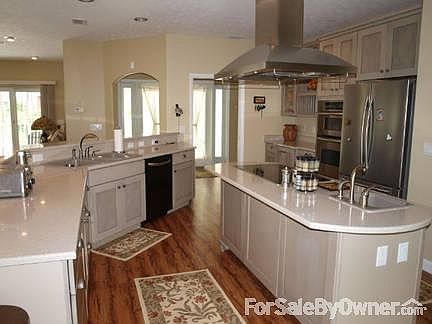 3rd image of 164 Oyster Lake Dr