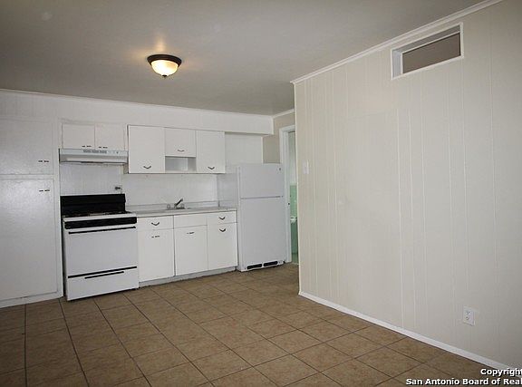 2nd image of 6654 WINKLE CT