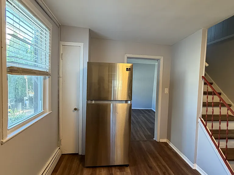 638 N 5th St #4 — Photo 9