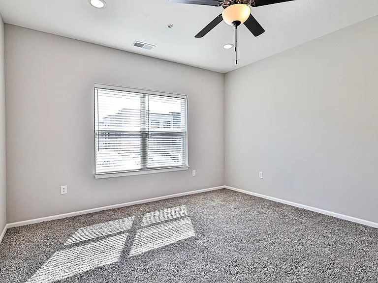 The Lofts at Bridgewood — Photo 54