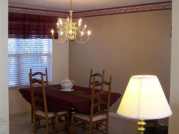 4th image of 19270 Wheelers Ln #145