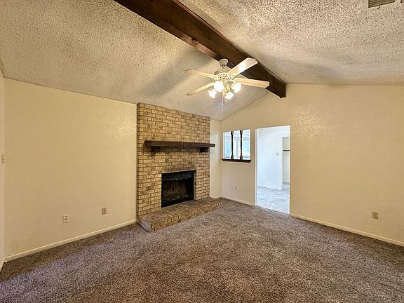 4th image of 2402 Kirk Cir
