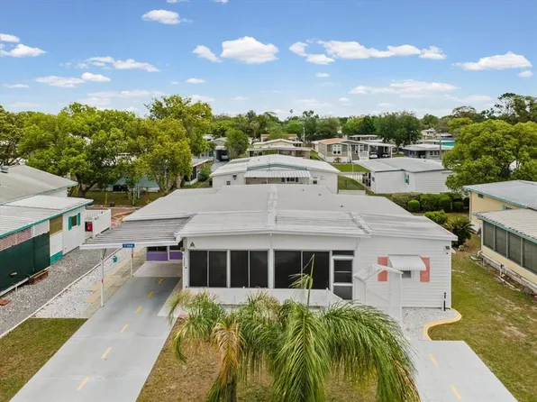 7366 First Loop Ave, Brooksville, FL 34613