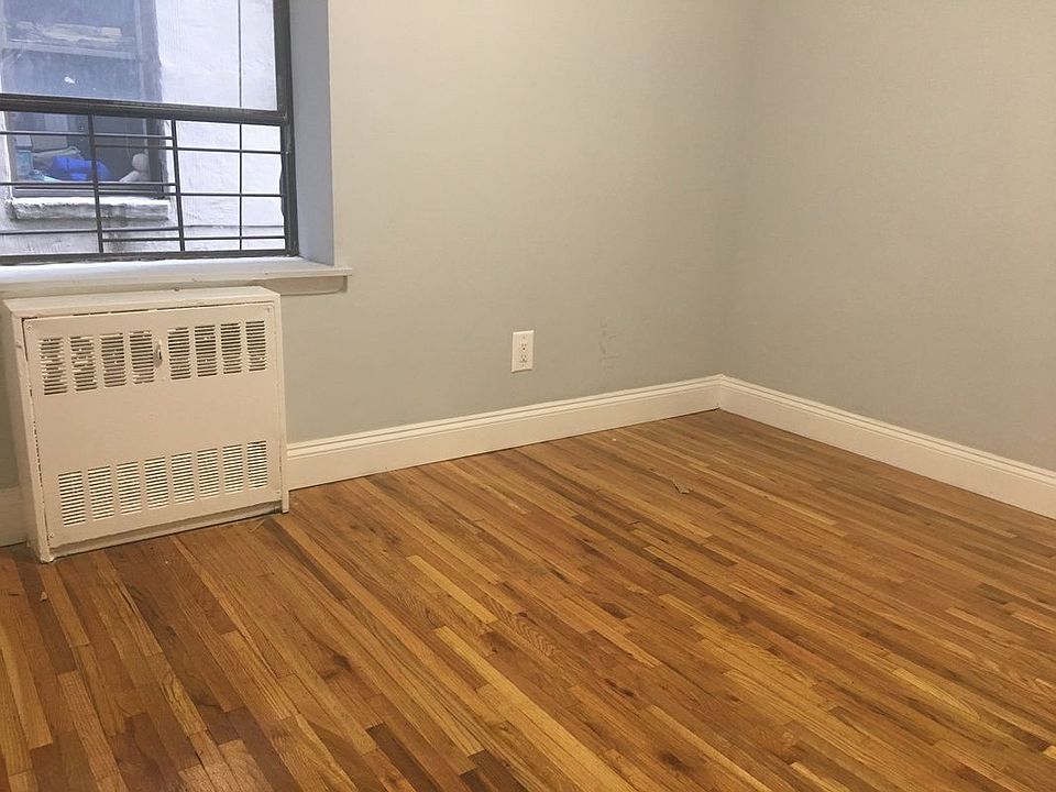2nd image of 1711 Morris Ave APT 4D