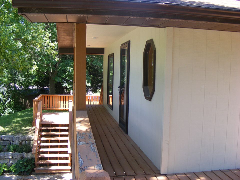 2nd image of 2504 Murray Rd