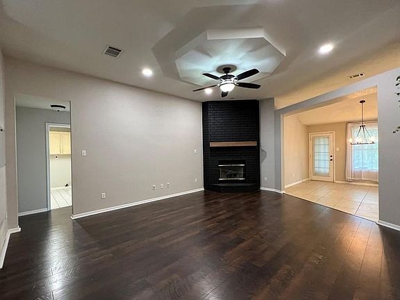 2nd image of 2410 Moonstone Dr