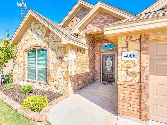 2nd image of 4006 Caroline Ln