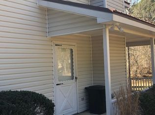 202 W River Bend Dr, Eatonton, GA