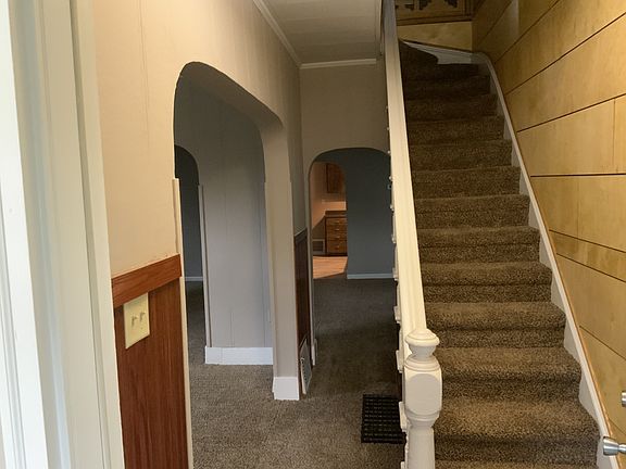 3rd image of 1616 Lackawanna Ave