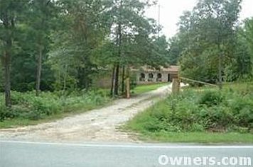 All Brick, 3 Bed 2 Bath Home, on 1.5 acres