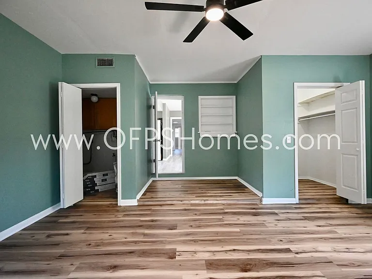 131 Adkinson Dr — Photo 16
