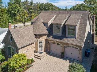 3909 Washington St, Downers Grove, IL 60515