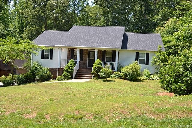 1st image of 6634 Forest Creek Dr