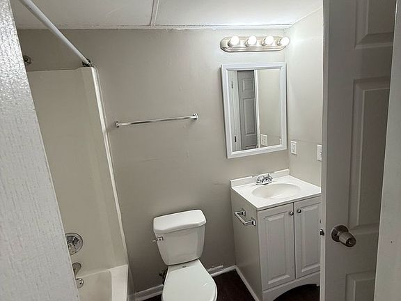 4th image of 3647-3664 Northdale Pl #3657-3