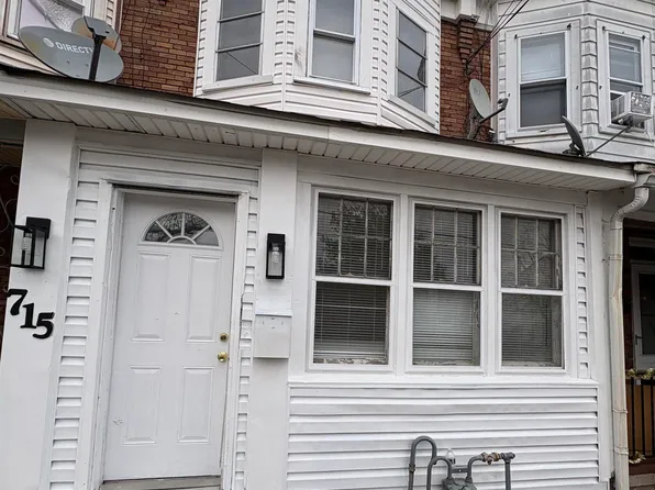 715 Green St, Atlantic City, NJ 08401